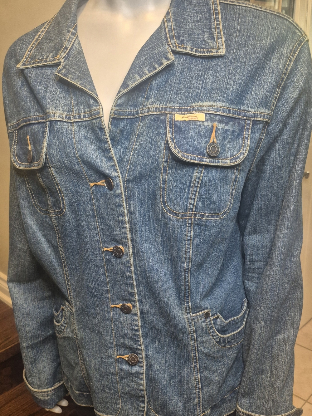 Levi's Light Blue Denim Jacket with Contrast Stitching